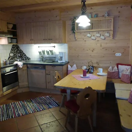 Almhuetten Moll Am * Haldensee