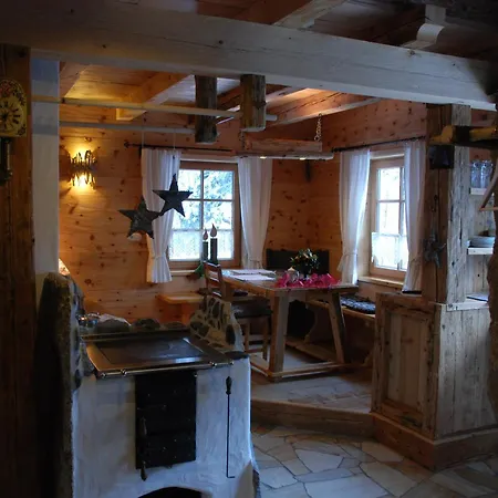 Almhutten Moll Am